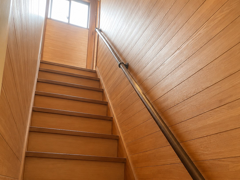 ぽかぽかホーム利保の二階建ての建物